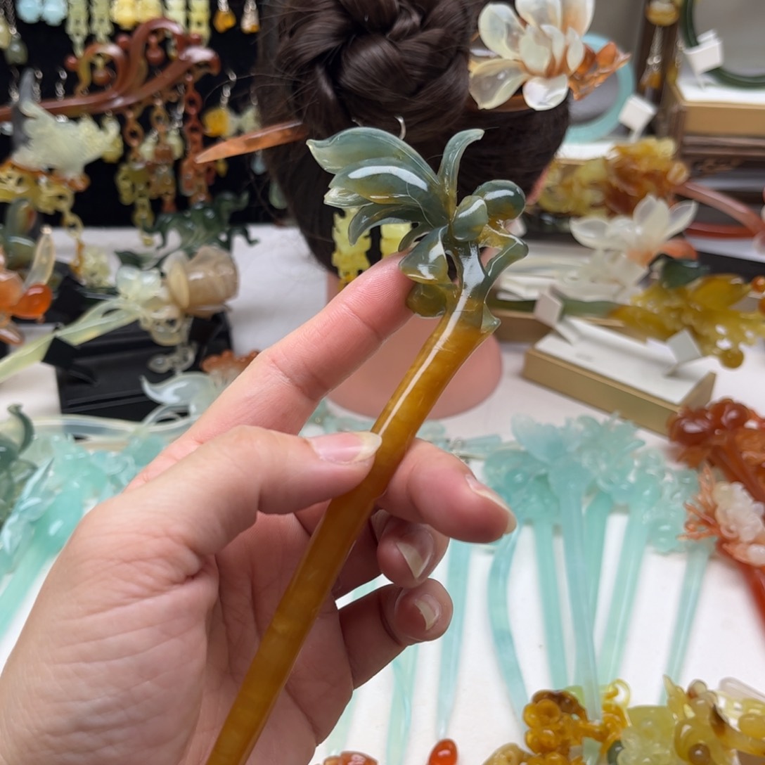 蛇纹石玉发饰合金