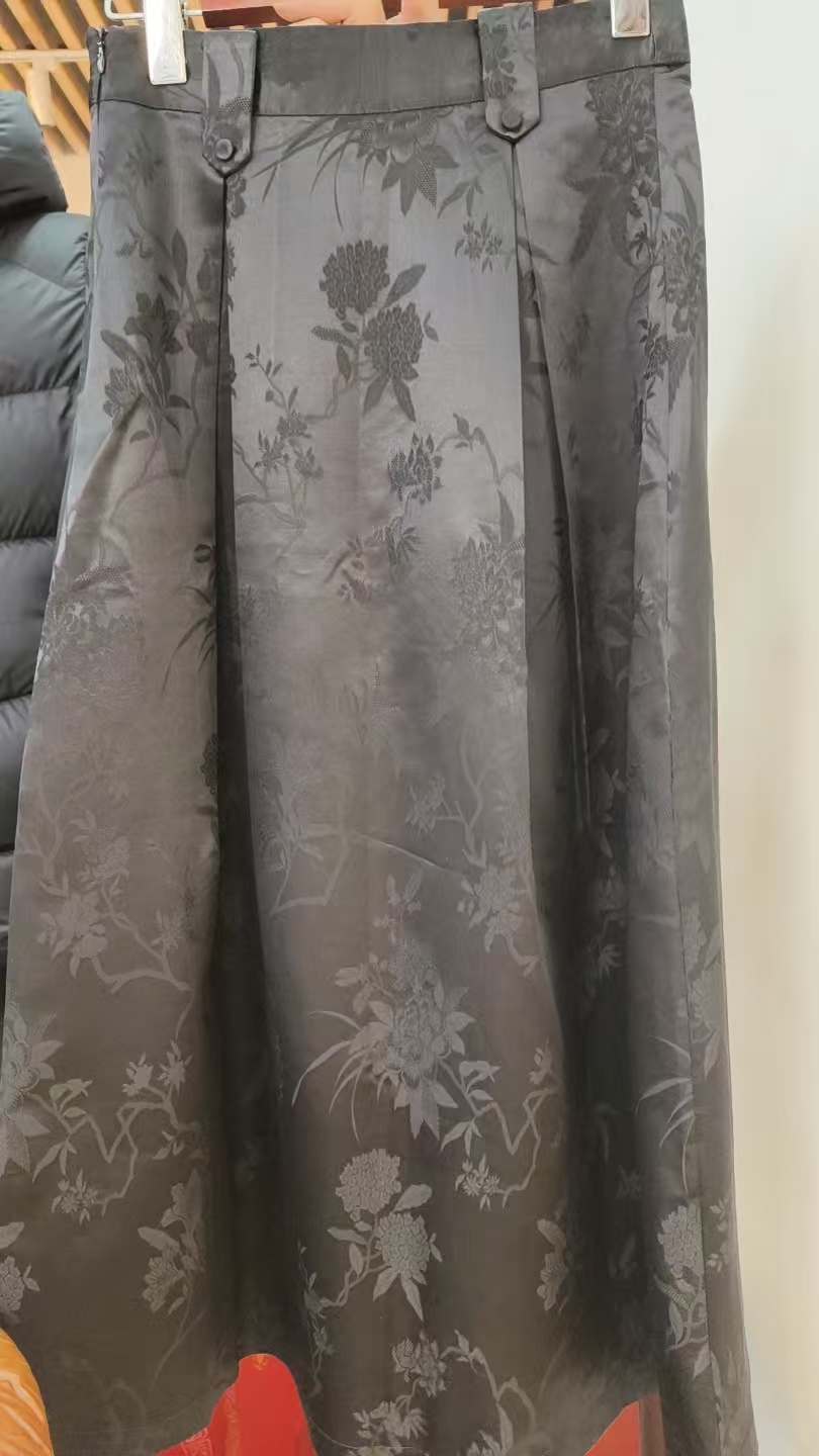 桑蚕丝羊羔毛提花女裙24069-1