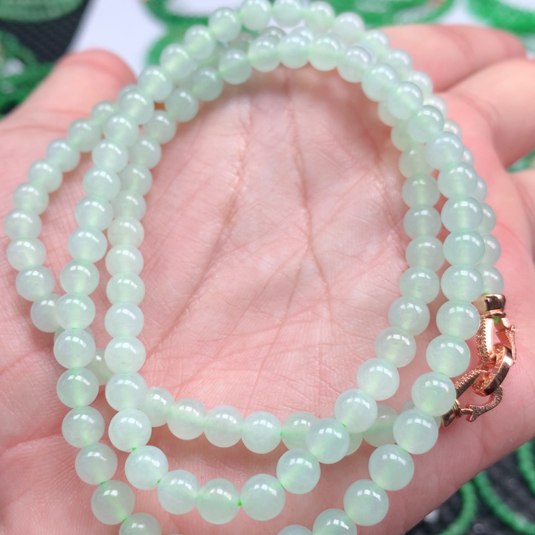 翡翠手链未镶嵌翡翠