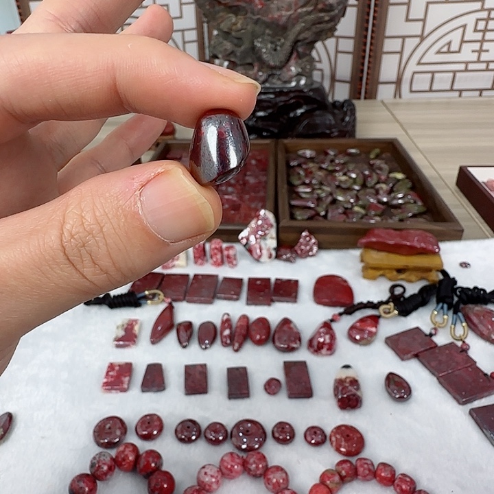 天然辰砂天然朱砂原石