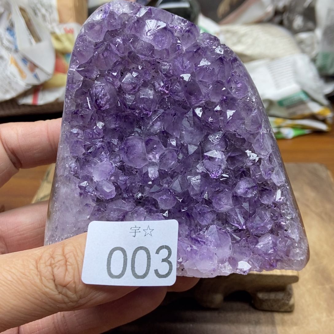 紫晶天然水晶摆件未镶嵌