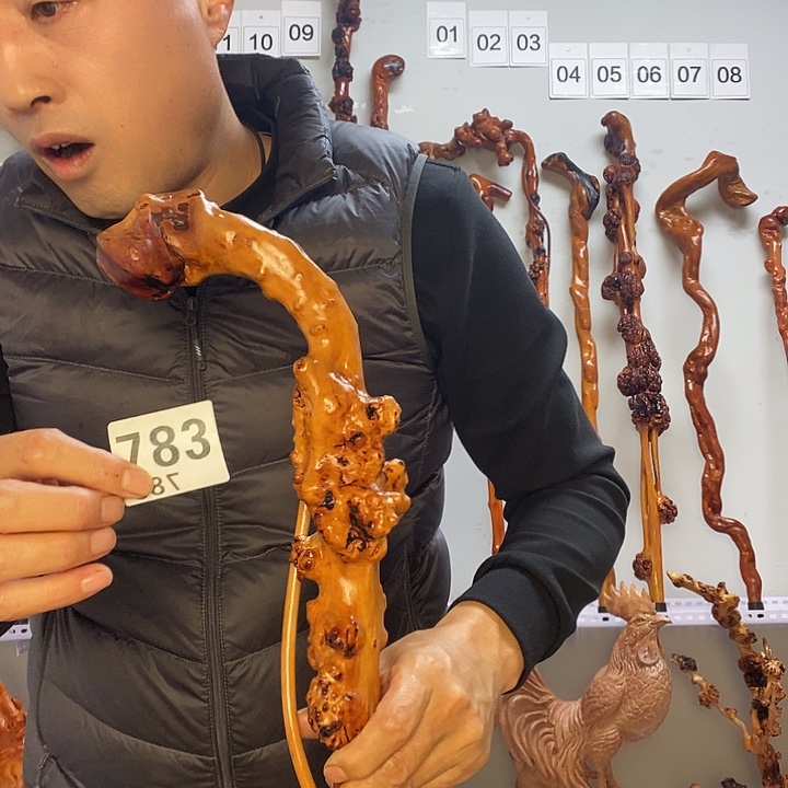 用***2大叶紫檀（黑酸枝木类）