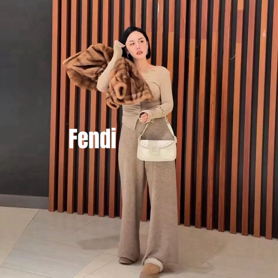 修复品8615524/ FENDI/芬迪白雪公主法棍包