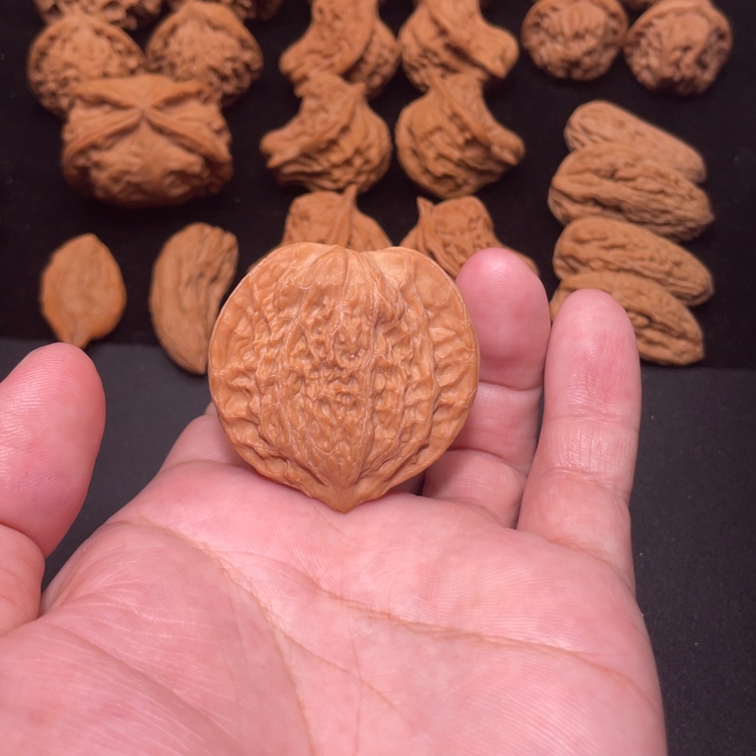 五***言文玩核桃把件文玩核桃