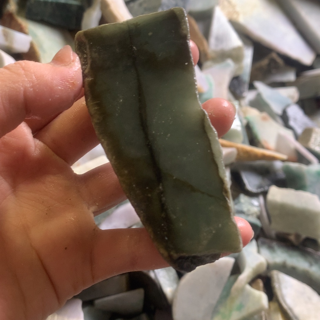 翡翠颈饰未镶嵌缅甸翡翠 