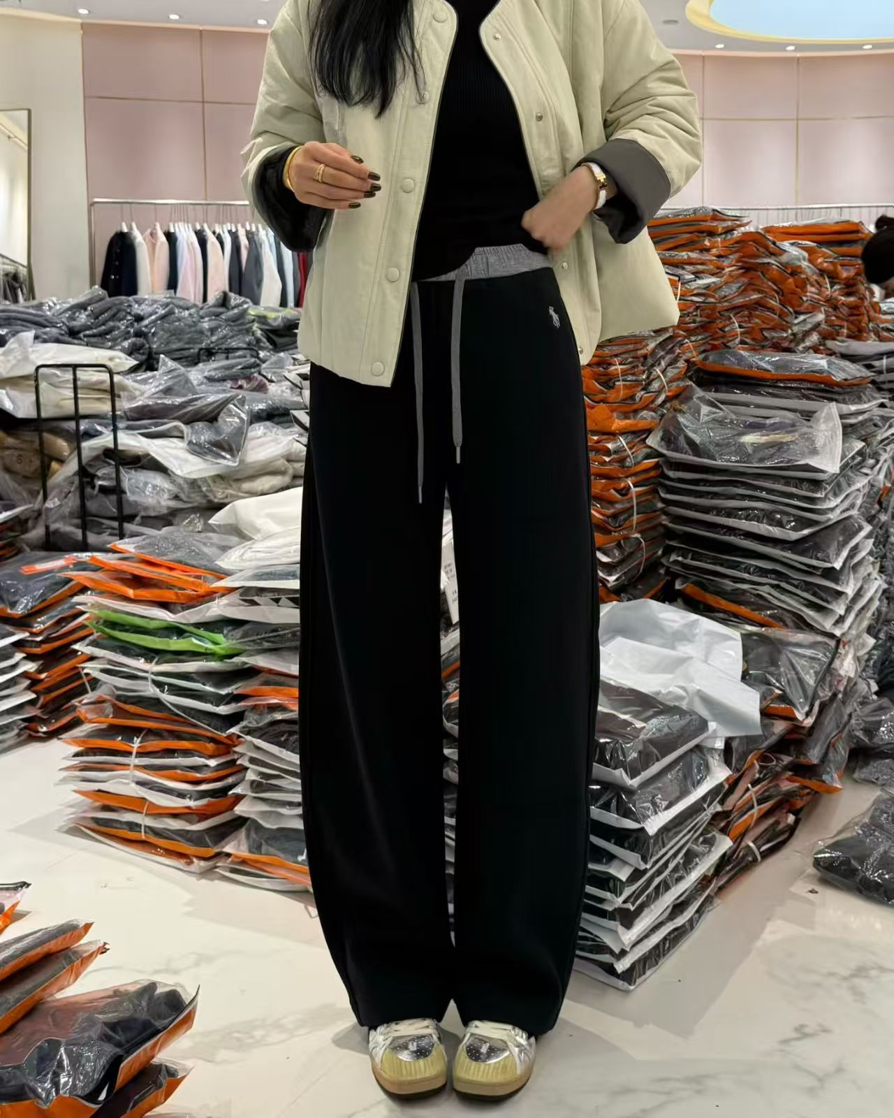 【欧货线下同款】2025秋冬 新款拼接潮流高腰弯刀裤百搭休闲长裤  