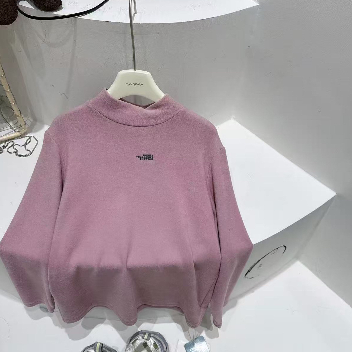 郭郭童品：糖➕打底衫（78020）