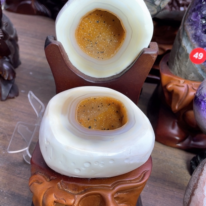 水晶摆件未镶嵌捡漏