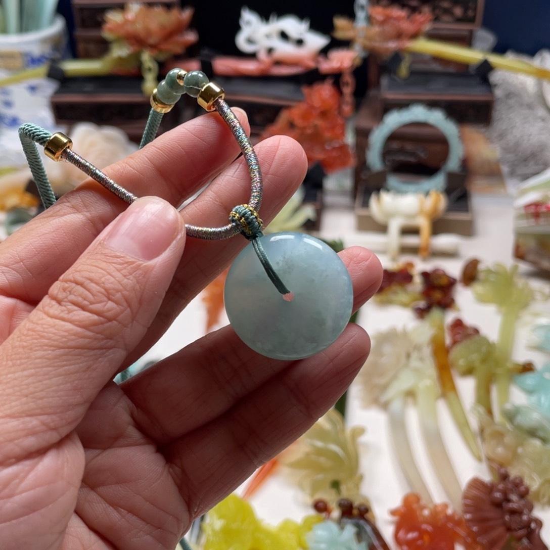 【闪购商品】蛇纹石玉发饰未镶嵌清*