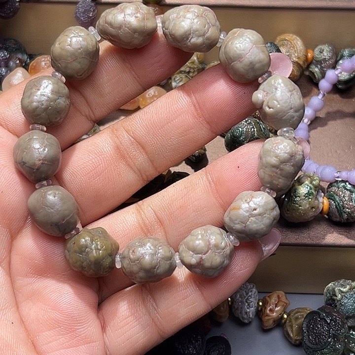 阿拉善彩玛瑙手串