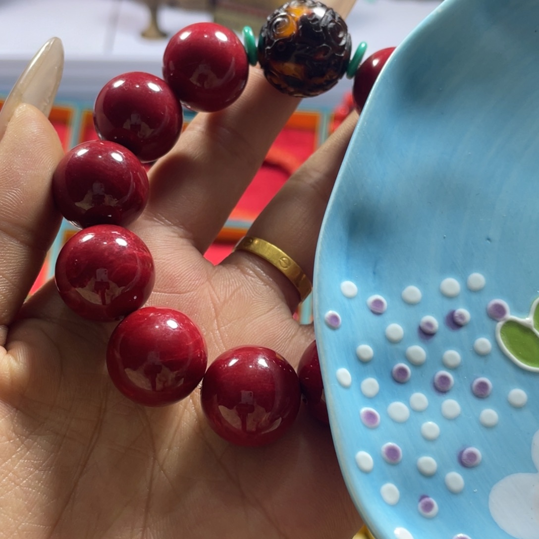 紫砂漏了一个月了吧哈