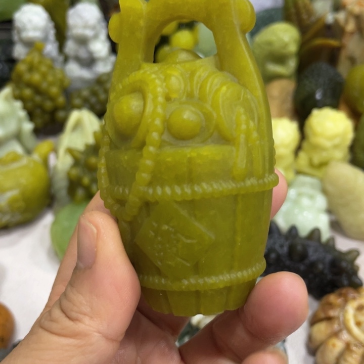 蛇纹石玉未镶嵌天然岫玉