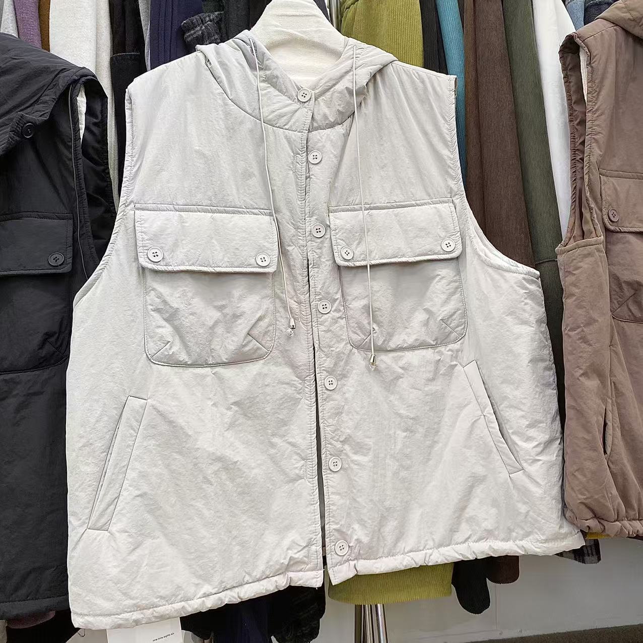 33推荐 1986#88191 日系帽子棉衣工装马甲-下摆抽绳 2025-12-01