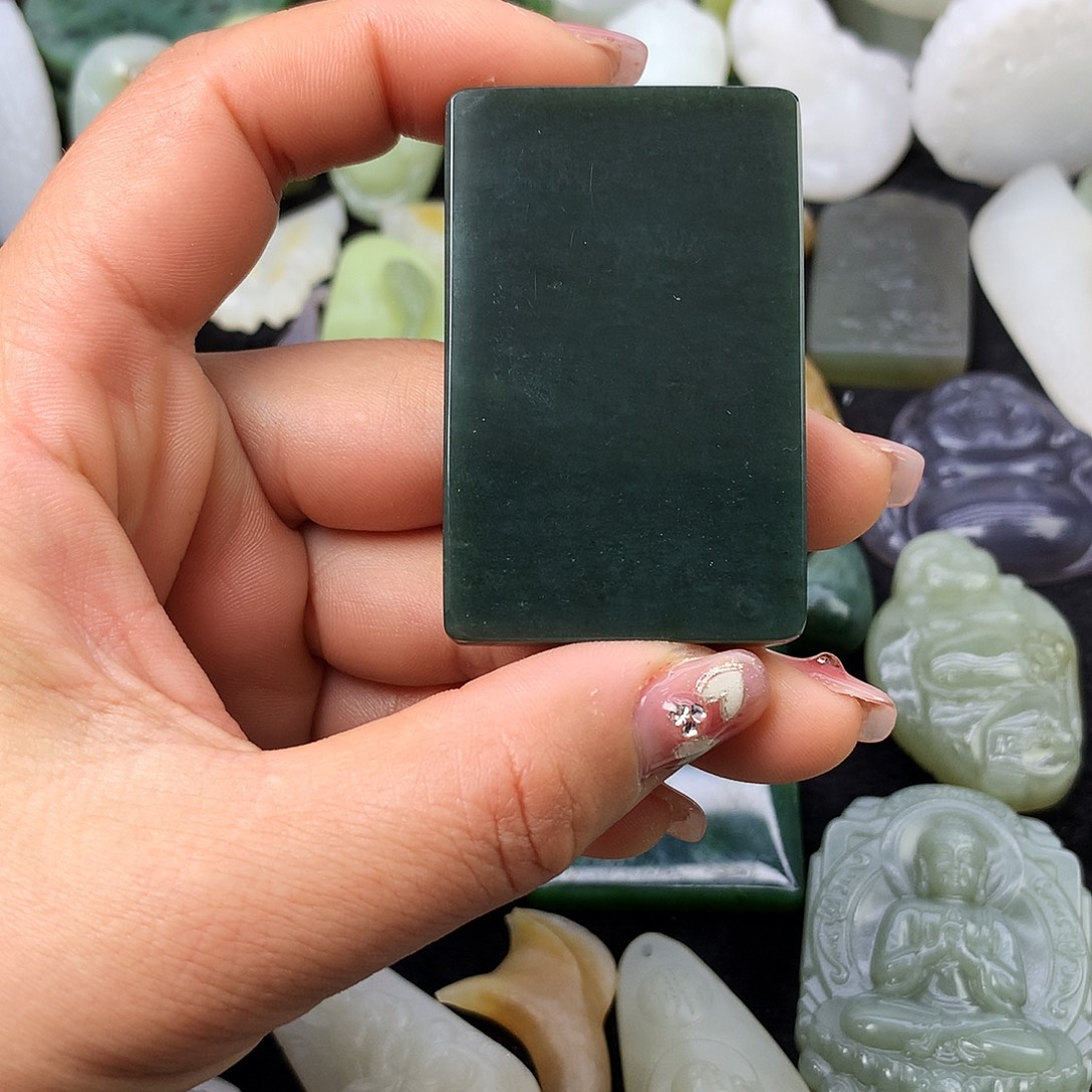 和田玉（糖玉）未镶嵌珠宝半成品