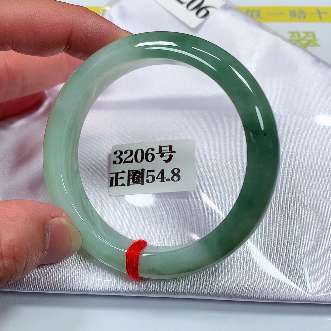 【闪购商品】翡翠手镯未镶嵌3206号