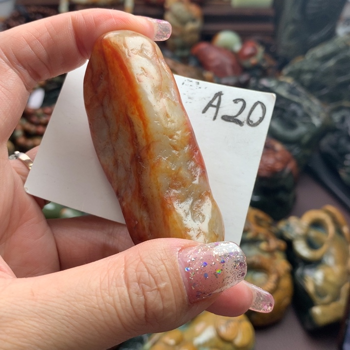 岫岩河磨玉（透闪石质玉）把件未镶嵌