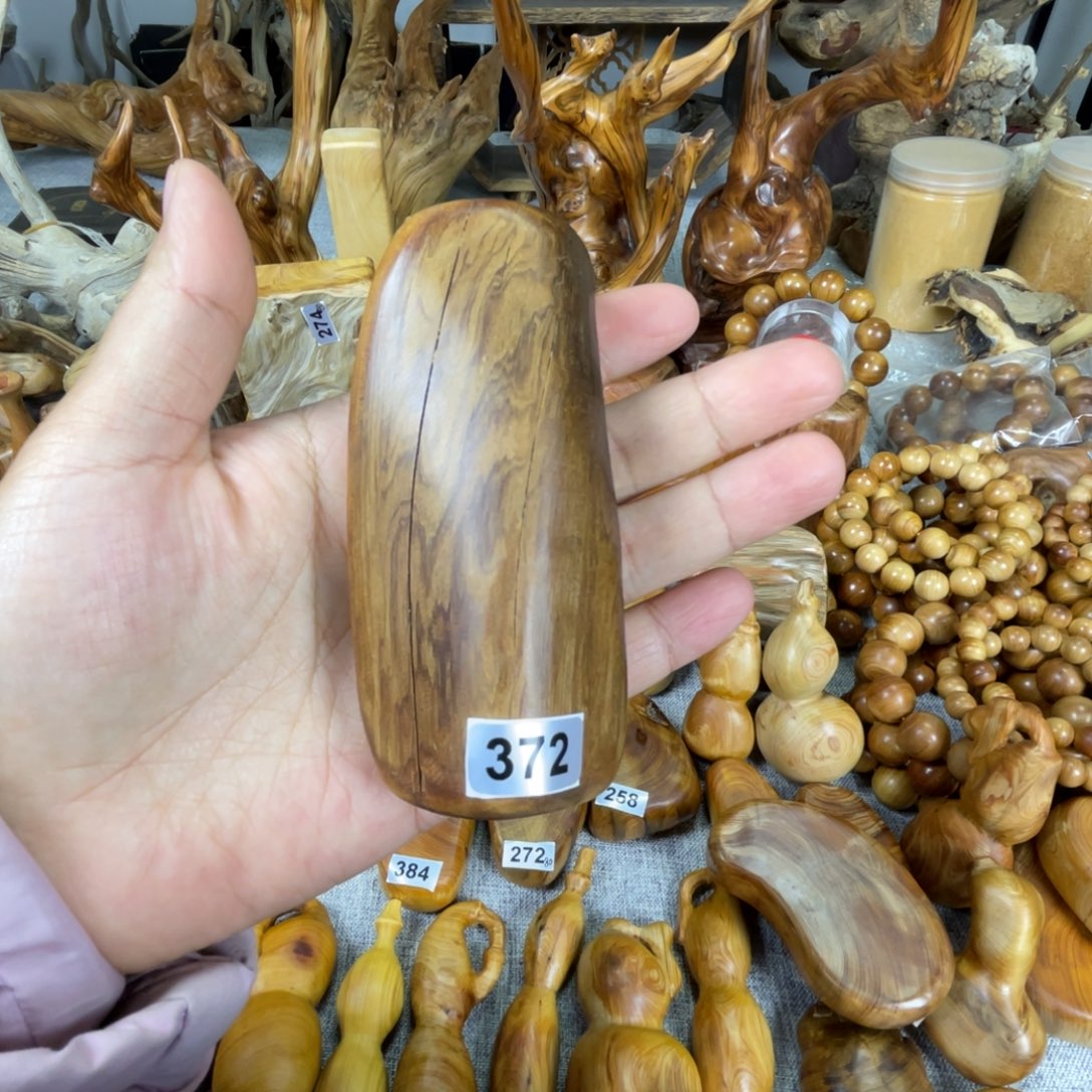 大***午柏木太行崖柏雷击随形手把原来介意慎拍