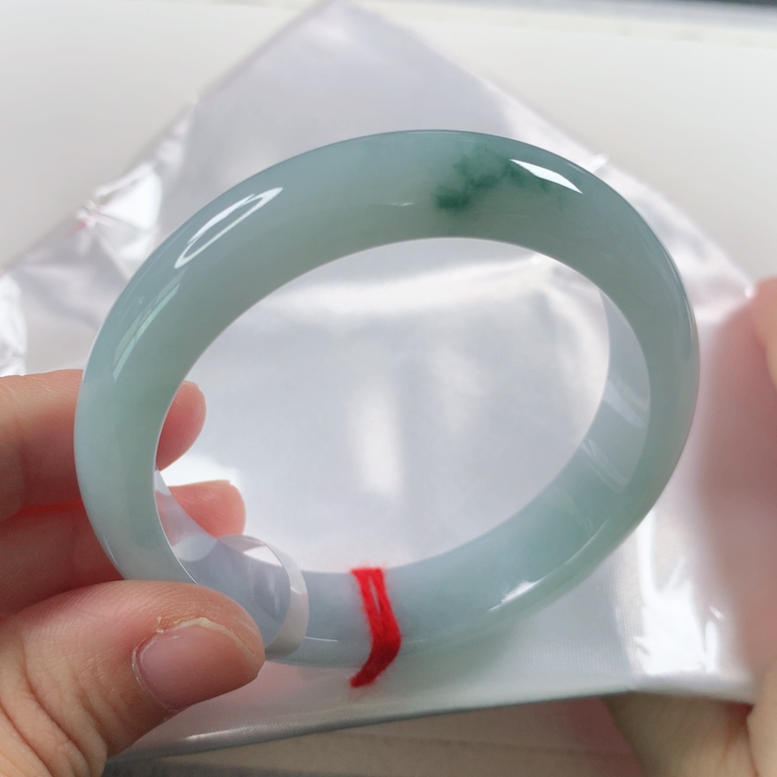 未镶嵌手镯翡翠 有一点点表皮裂256