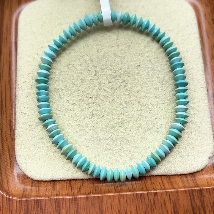 绿松石手链未镶嵌