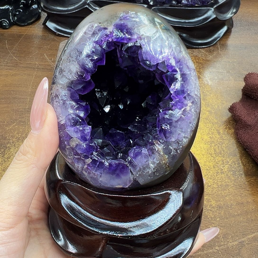 紫晶摆件未镶嵌天然水晶摆件未镶嵌