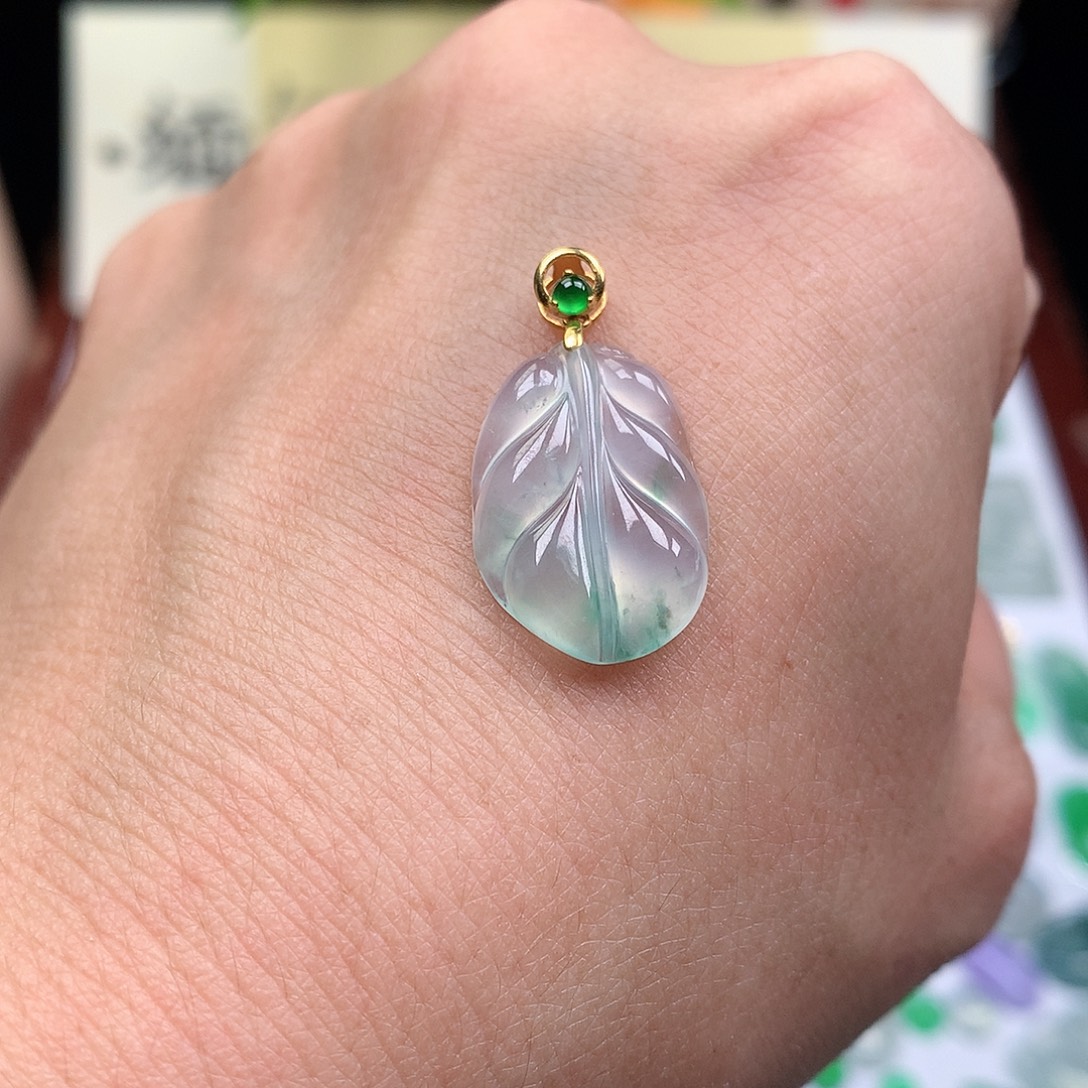 翡翠裸石18K金镶嵌缅甸天然A货翡翠冰种叶子