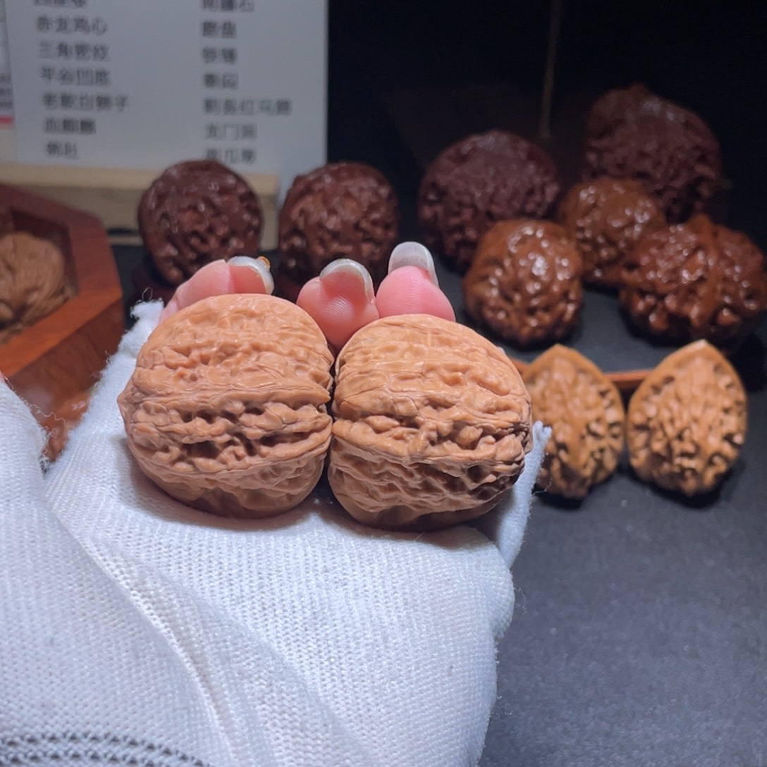 吊坠文玩核桃35.37平谷凹底3913