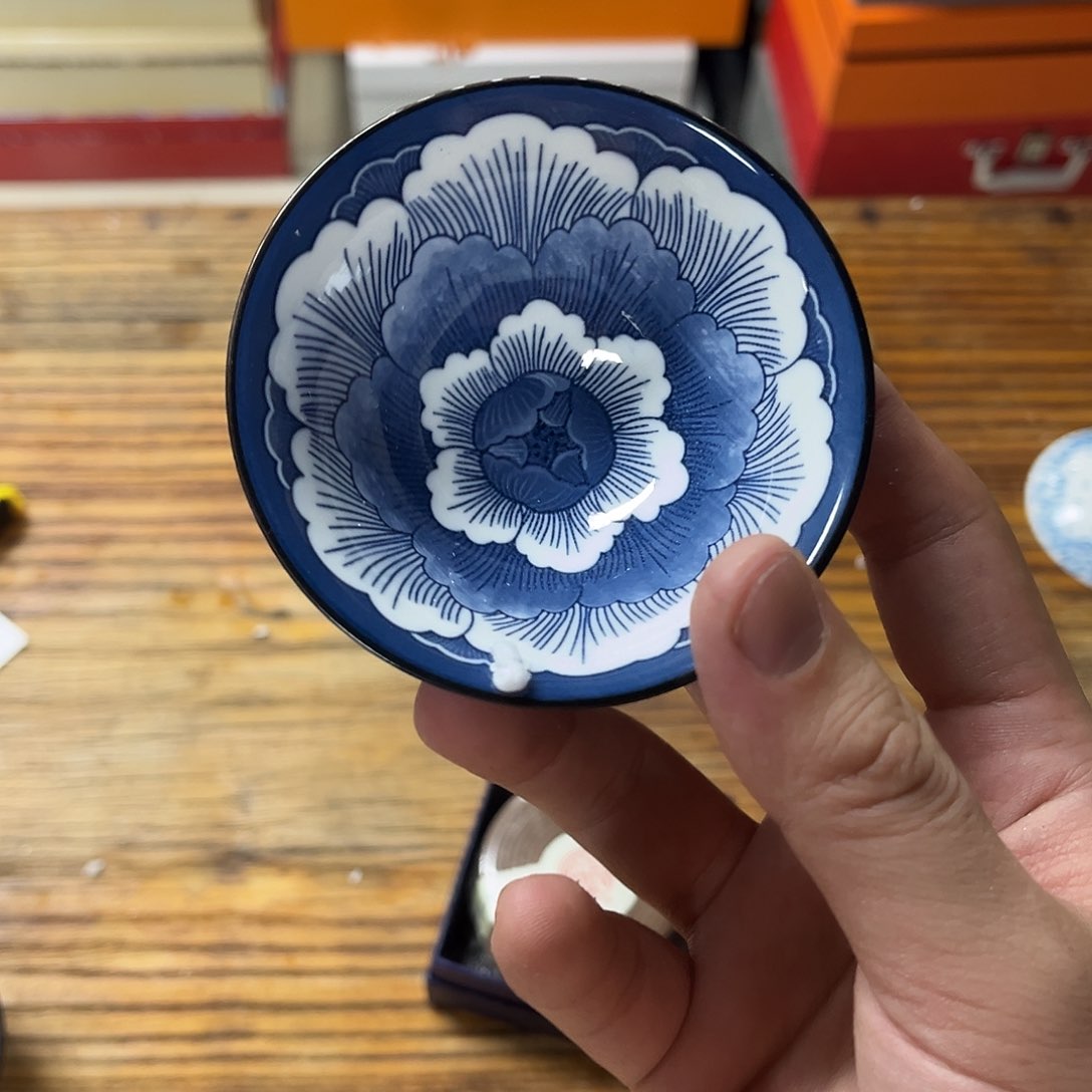 孤品茶具套装等。