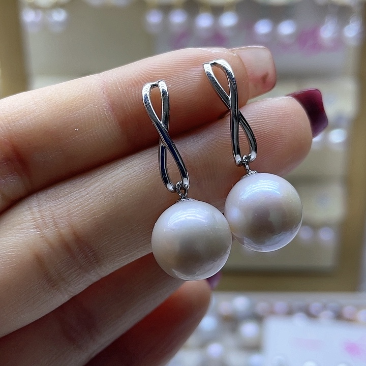 银S925镶嵌淡水珍珠耳饰