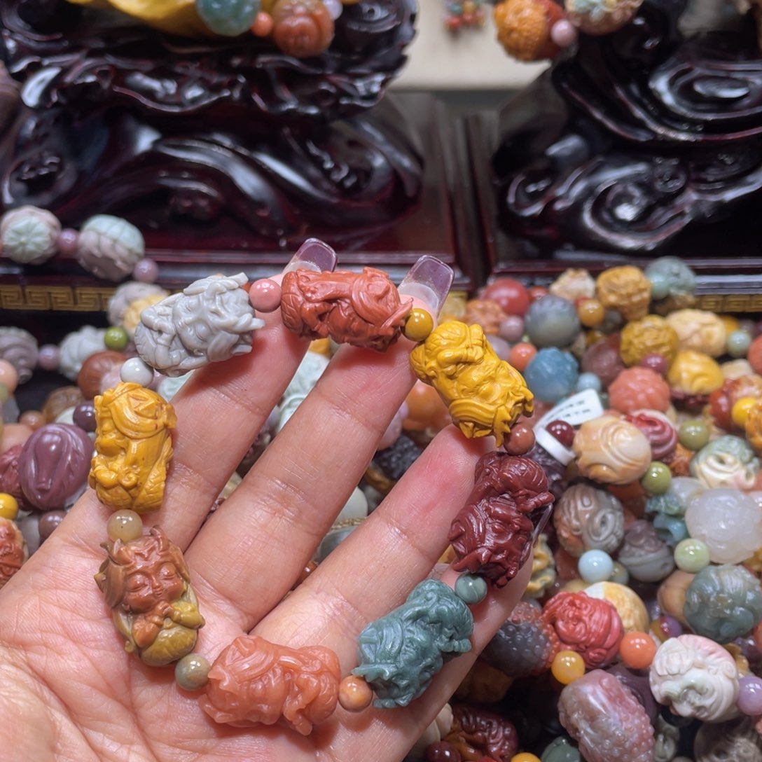 石英质玉手链未镶嵌