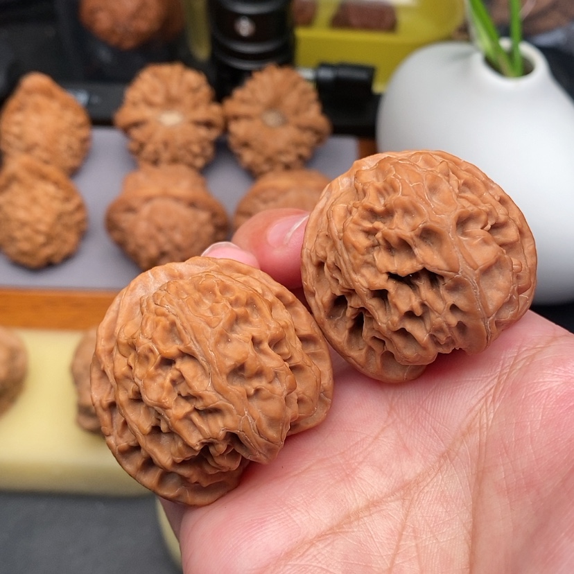 【闪购商品】文玩核桃把件苹果38