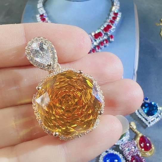 红宝石戒指未镶嵌