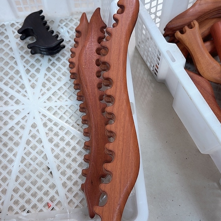 红檀香木38厘米放松工具微瑕疵