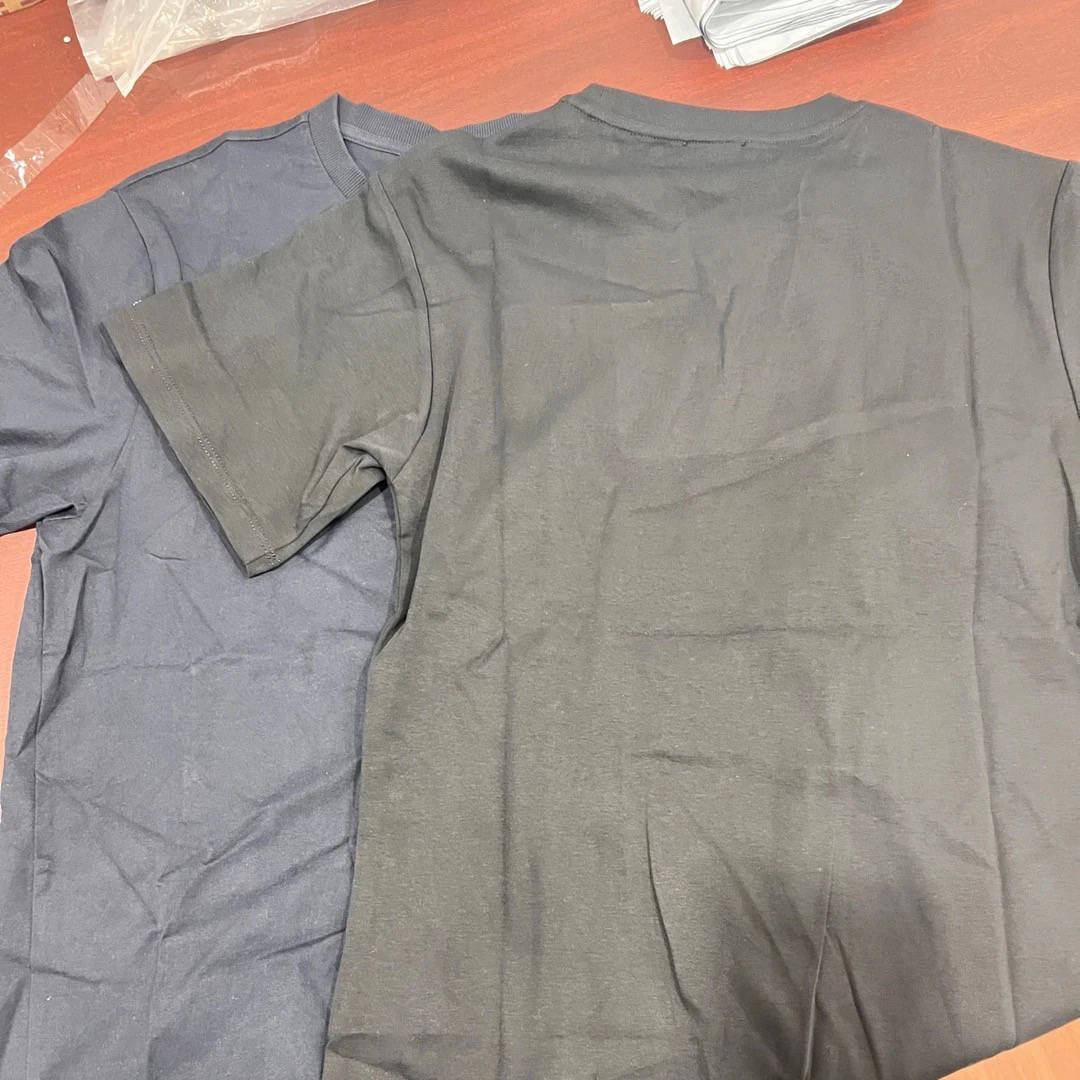 巴 小标新款男士圆领短袖