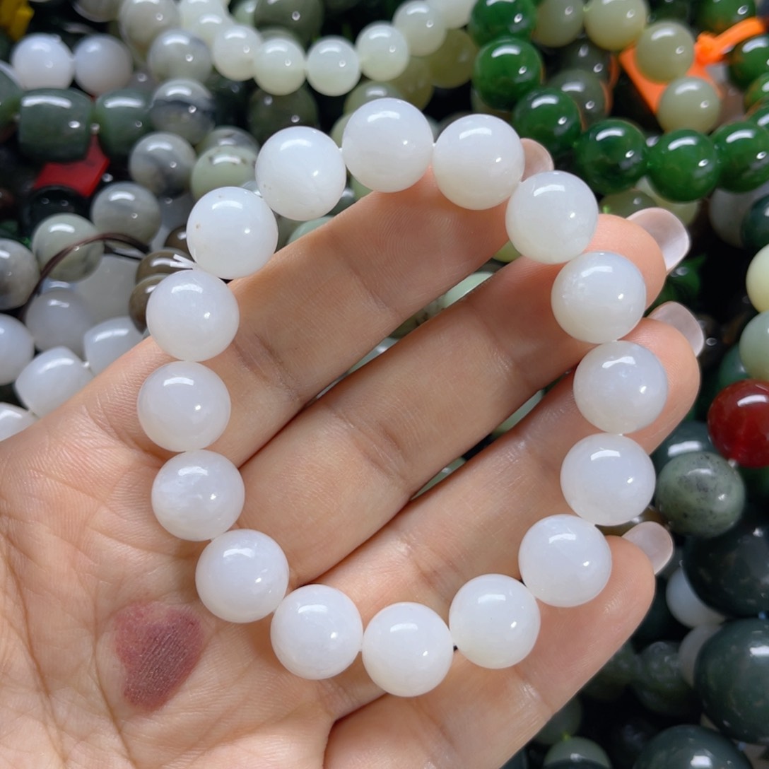 和田玉未镶嵌手链