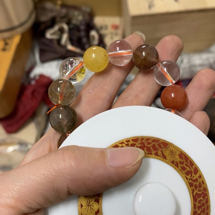 瓷片哈中古工艺品一件