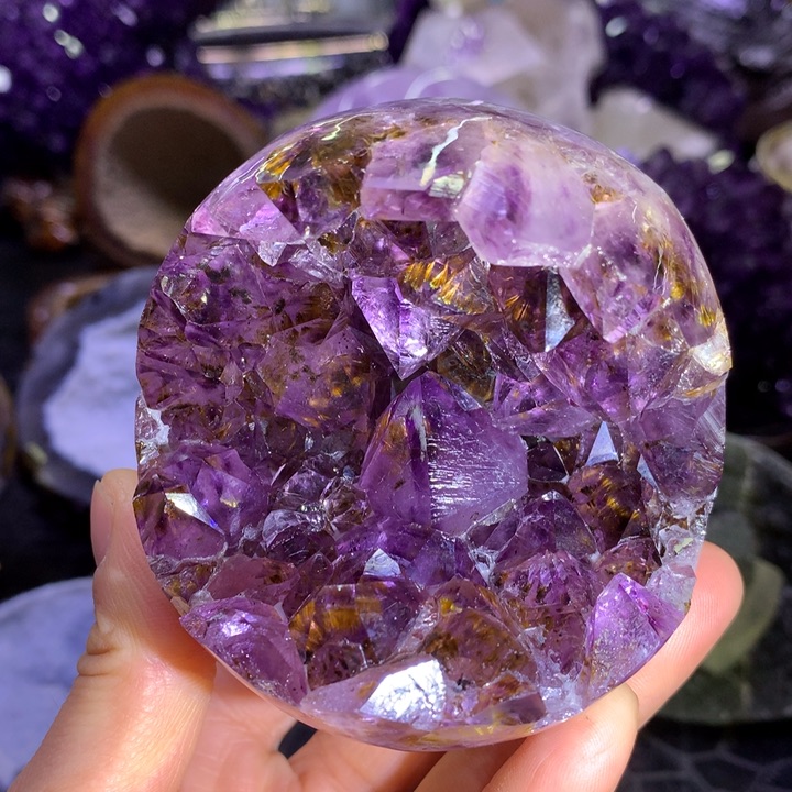 紫钛晶开口笑未镶嵌水晶