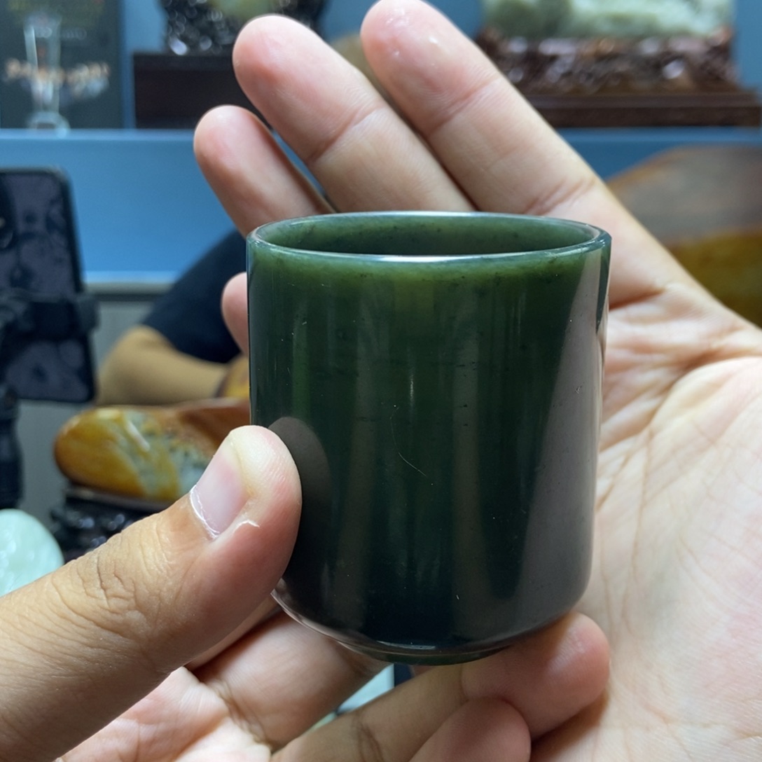 未镶嵌和田玉把件