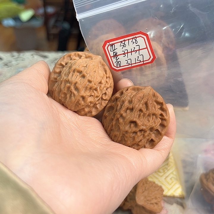 文玩核桃把件非嫁接北京