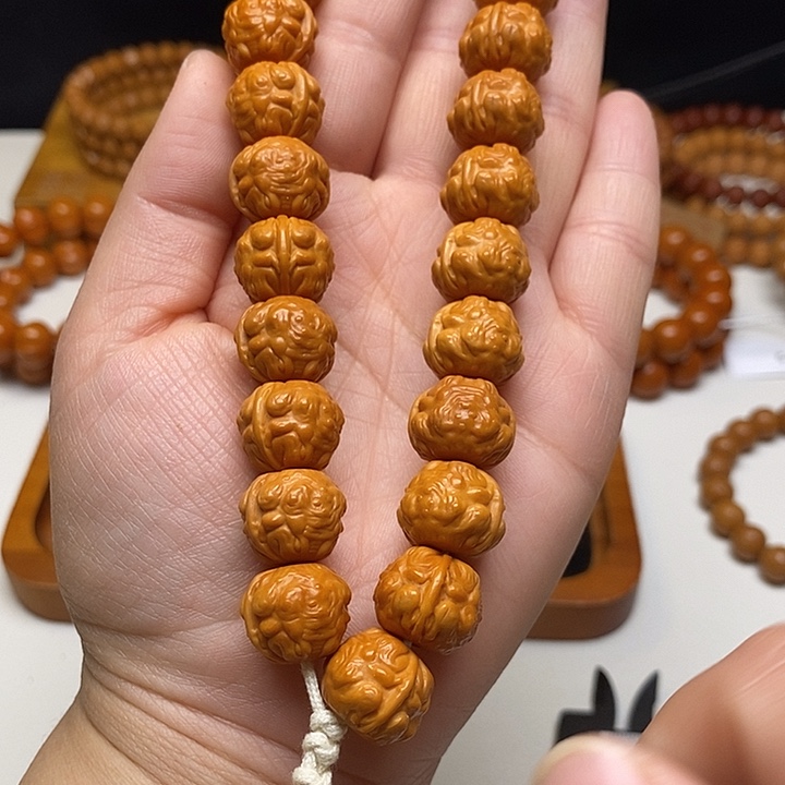 吊坠猴头核桃猴头