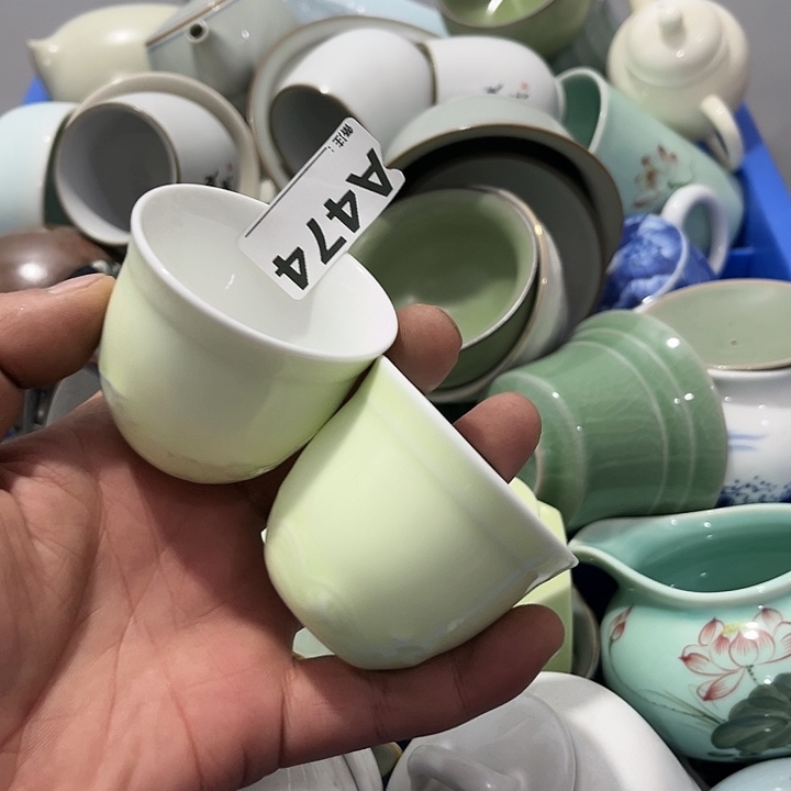 茶具默认微瑕瓷器、茶具、壶、摆件，介意勿拍 