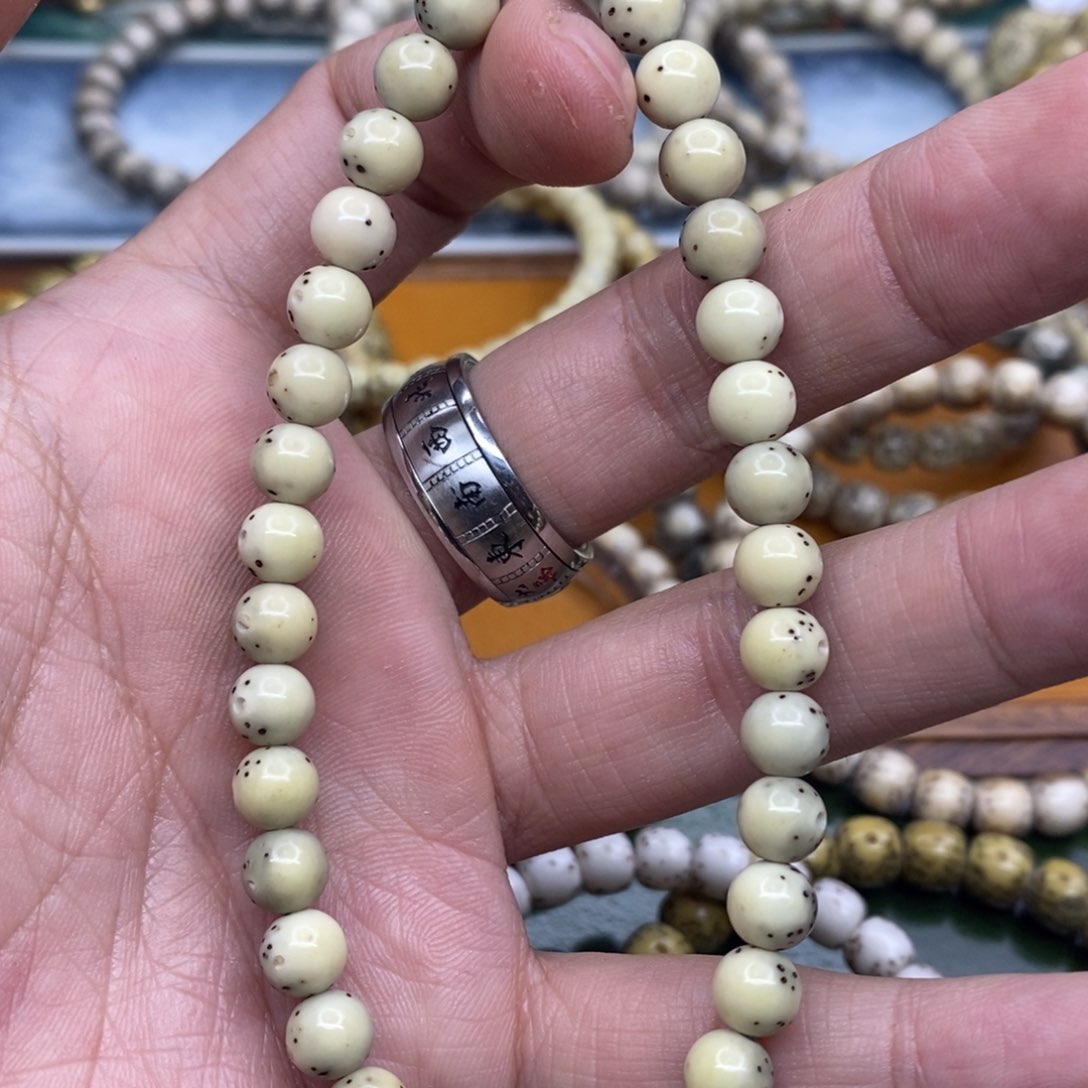 星月菩提手串7圆手持