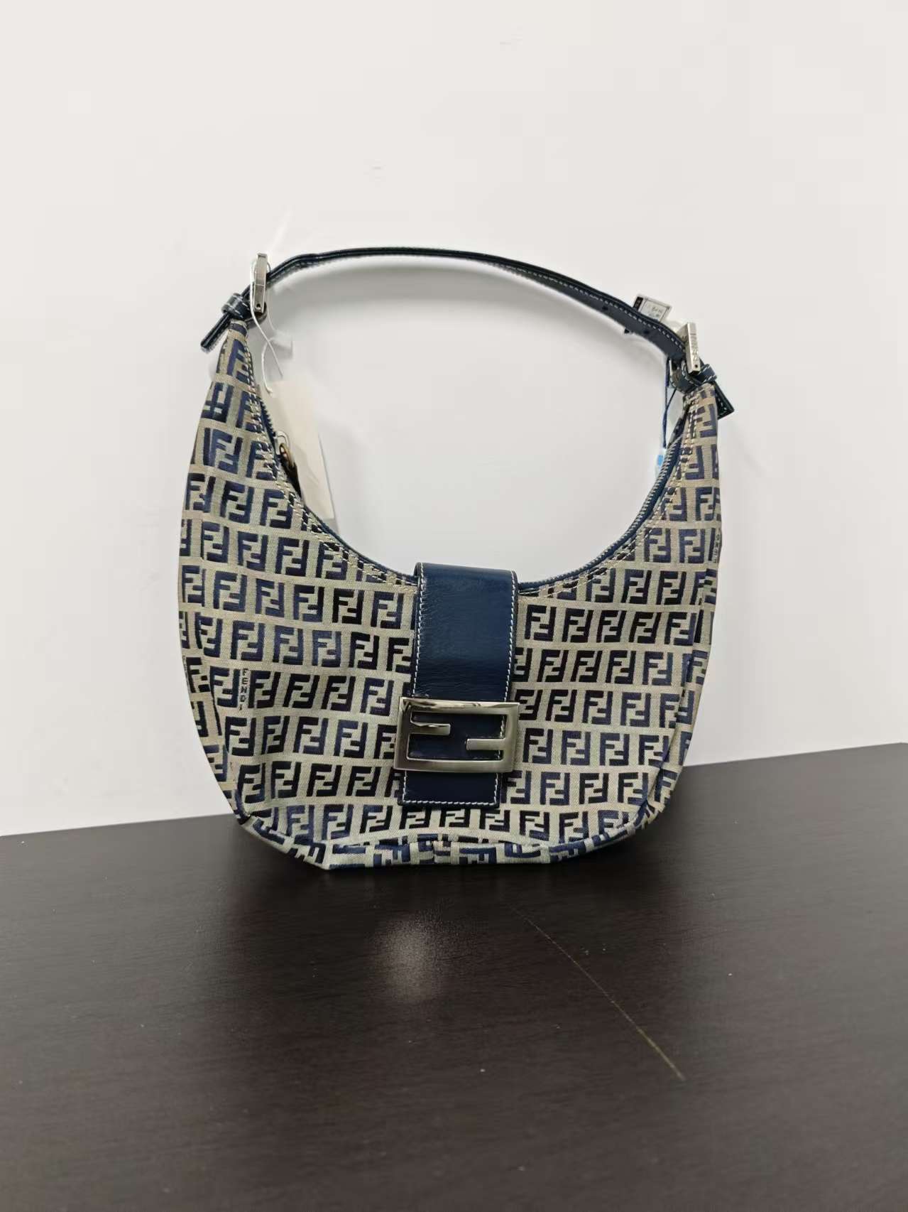 95新 FENDI/芬迪 哈蜜精选/单肩包/无工价/包展/2405