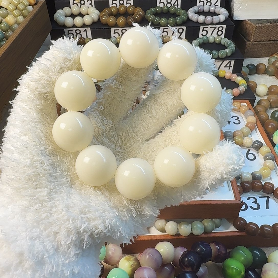 手串菩提根/象牙果25尺寸天然大汤圆5