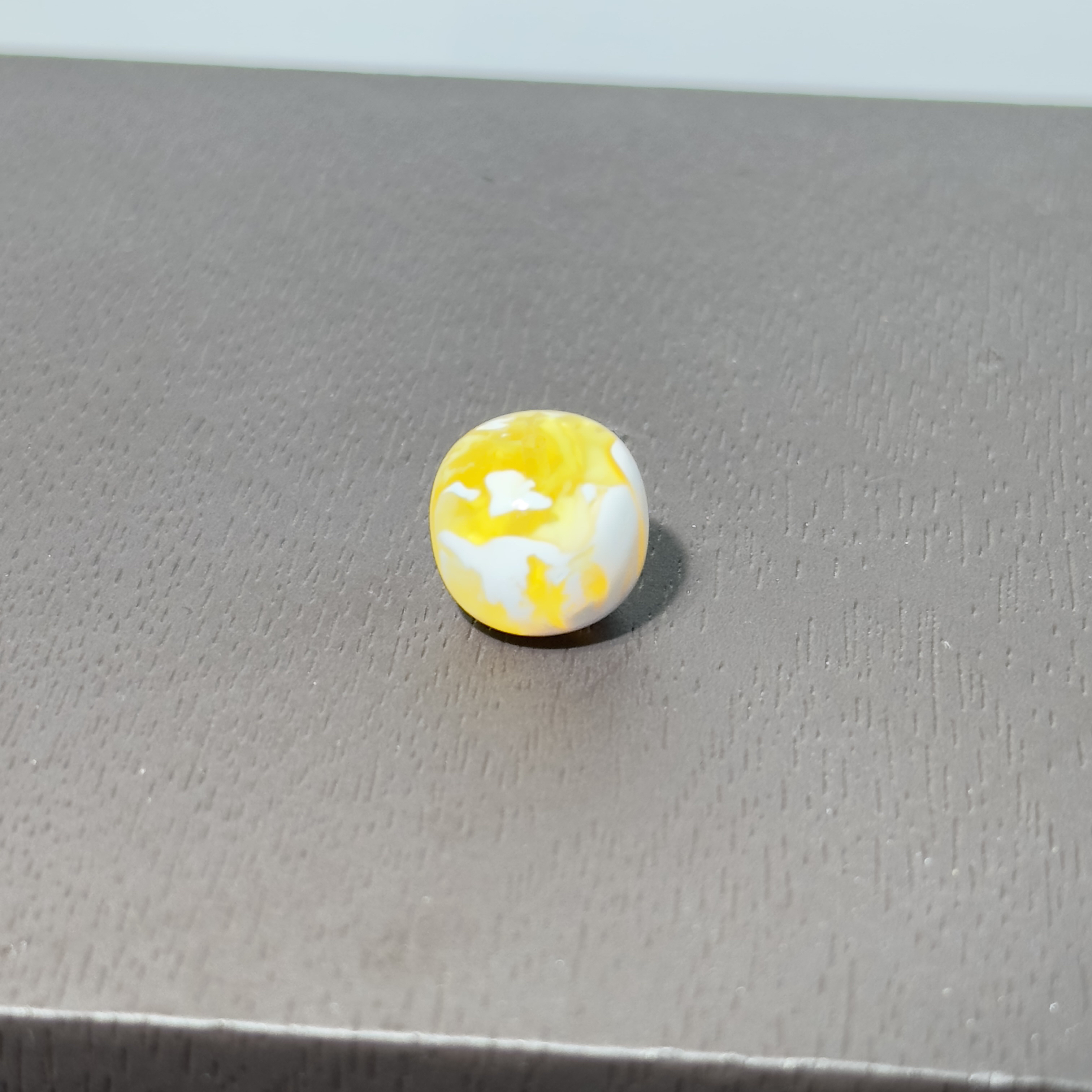 天然琥珀蜜蜡 漆白溶洞 蛋汤花 老型珠 尺寸11.8mm