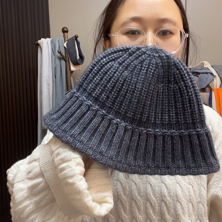 山羊绒灰色帽子888888