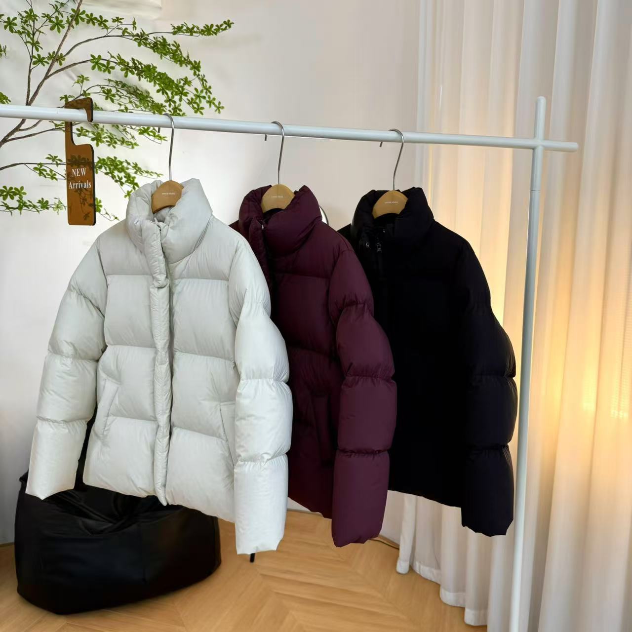 “泡芙”   新国标90绒巨软超暖 怕冷必备羽绒服 强烈推荐  24-588