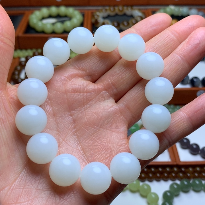 和田玉手串未镶嵌