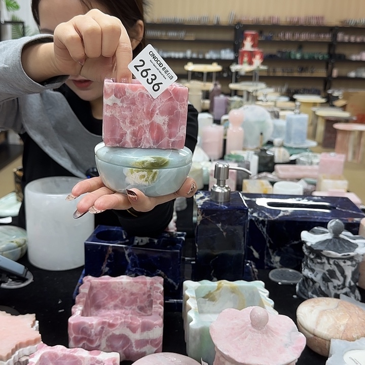 A***屹2636粉奥宝小蛋糕和马尔代夫蓝舒芙蕾福利