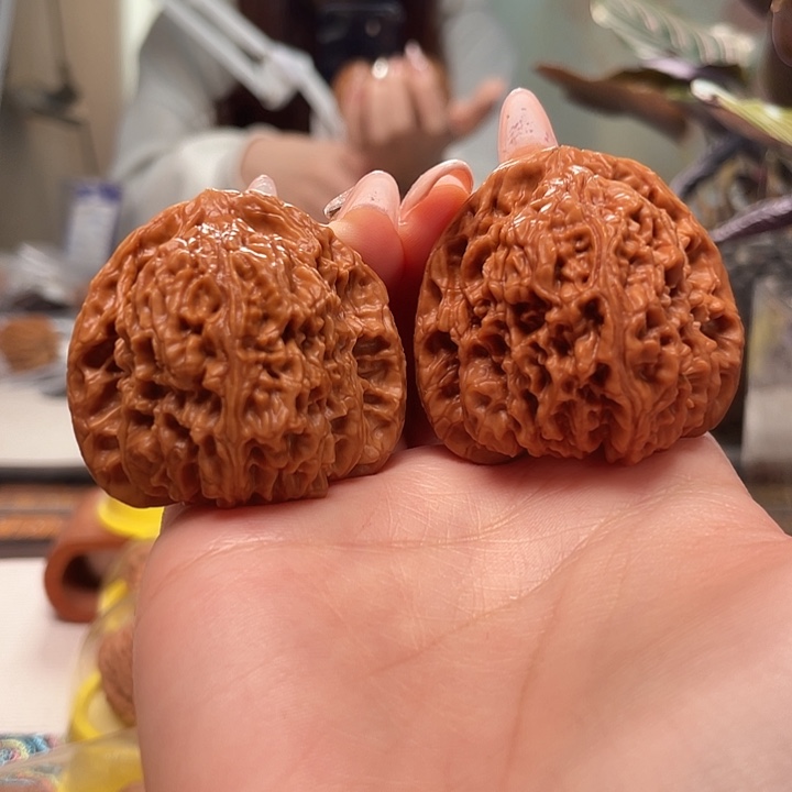 文玩核桃吊坠南疆44.5全