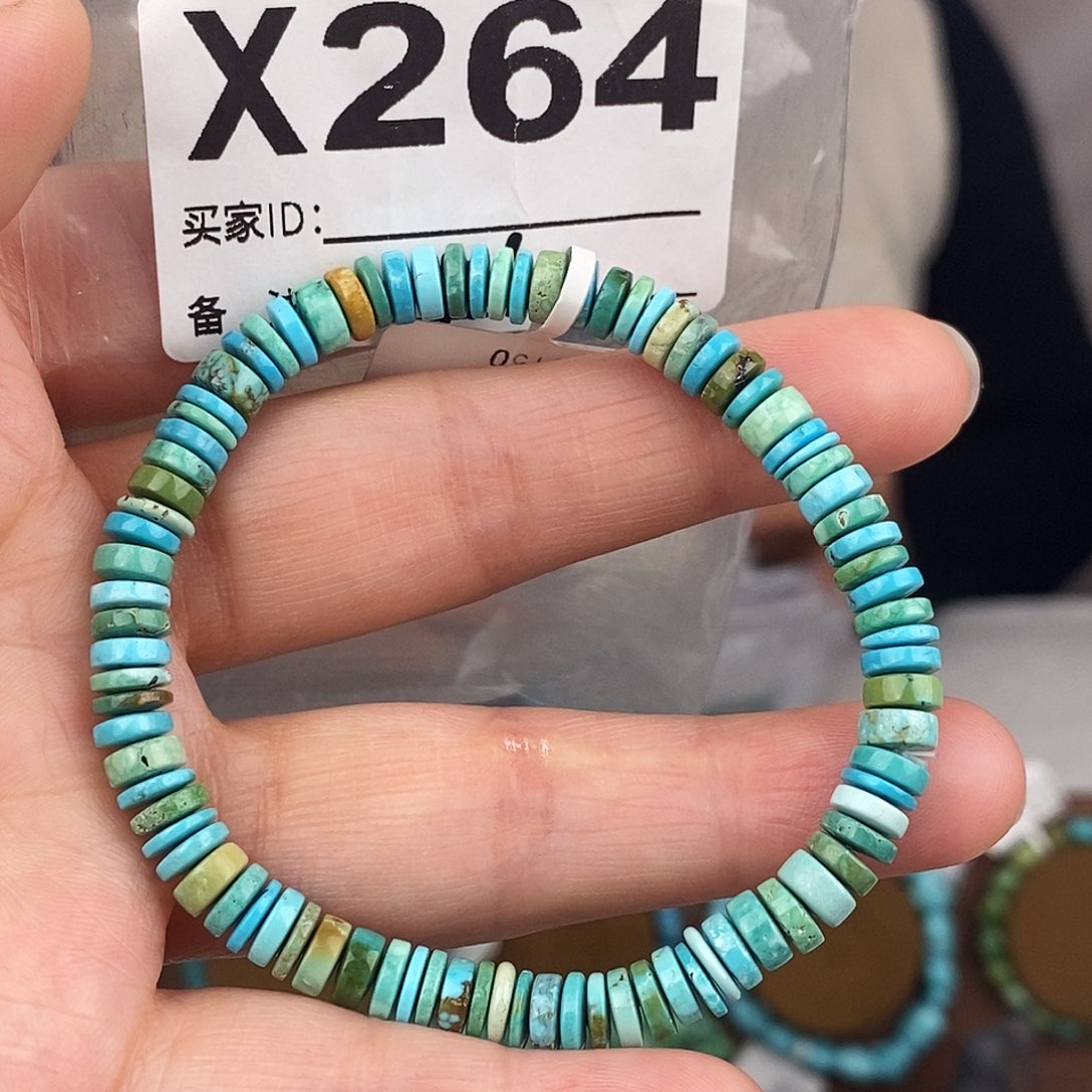 绿松石未镶嵌原矿